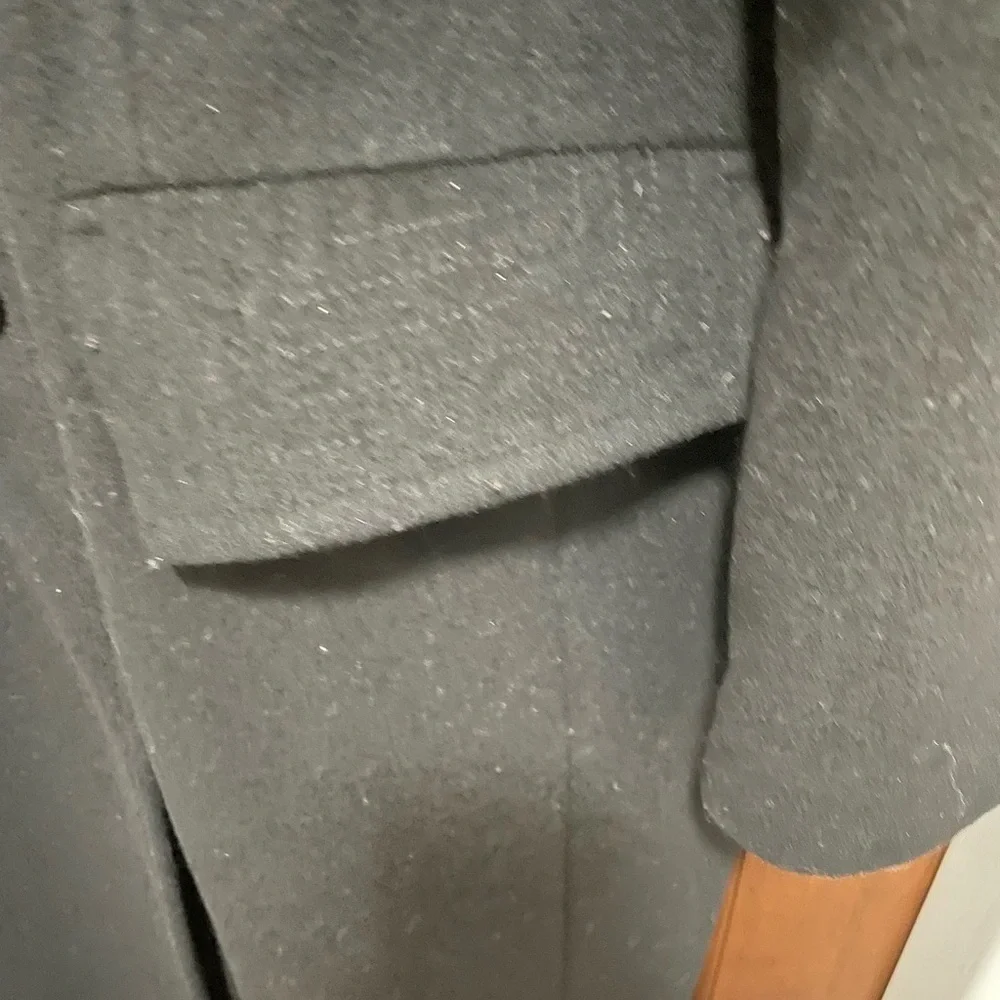 Dinomoda women’s Chic Black Wool and Angora blend coat size 44 (large-X large)